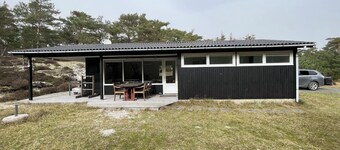 Cosy little cottage in the woods at Dueodde