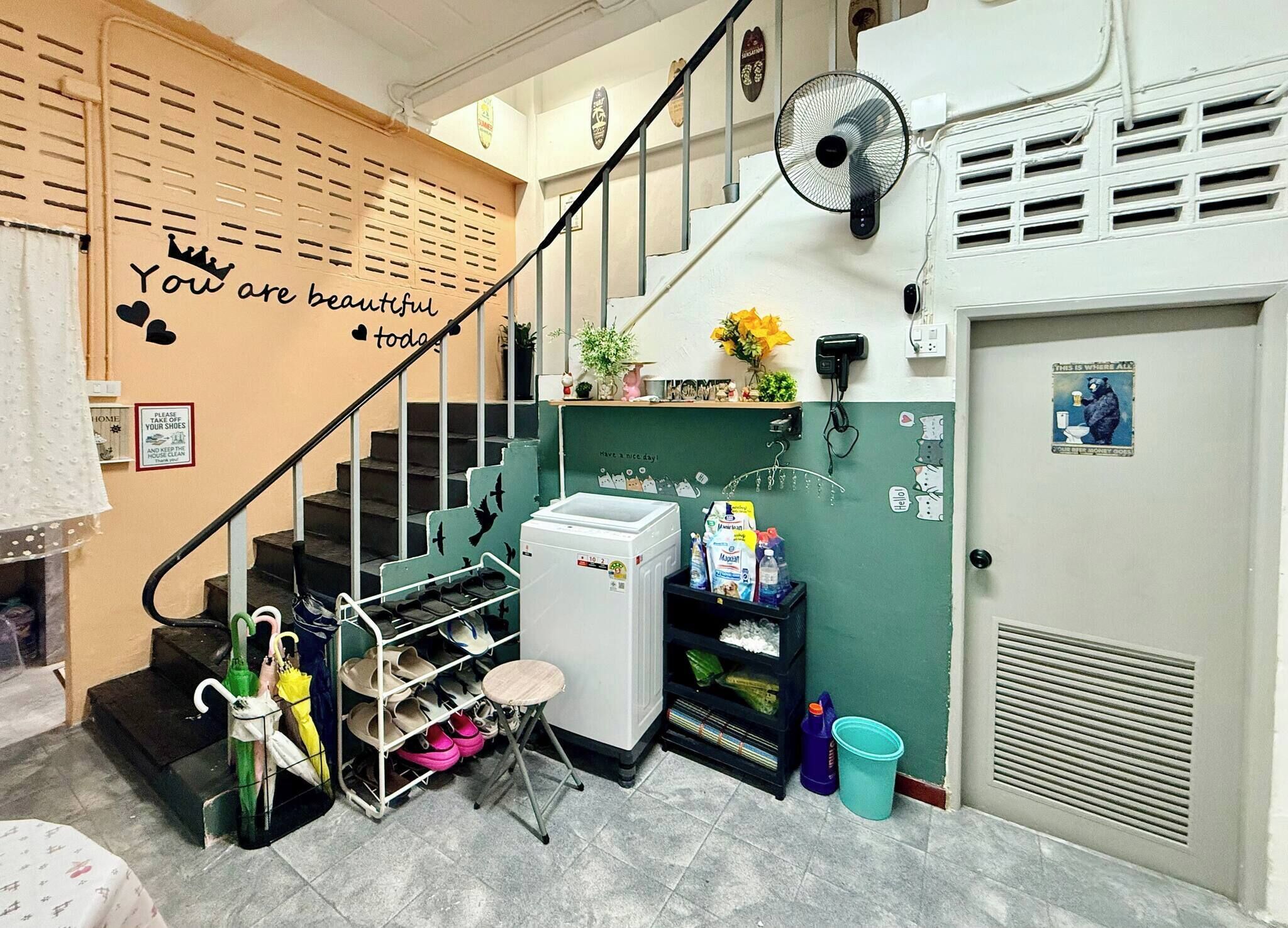House, 3 Bedrooms, Smoking, Balcony | Interior