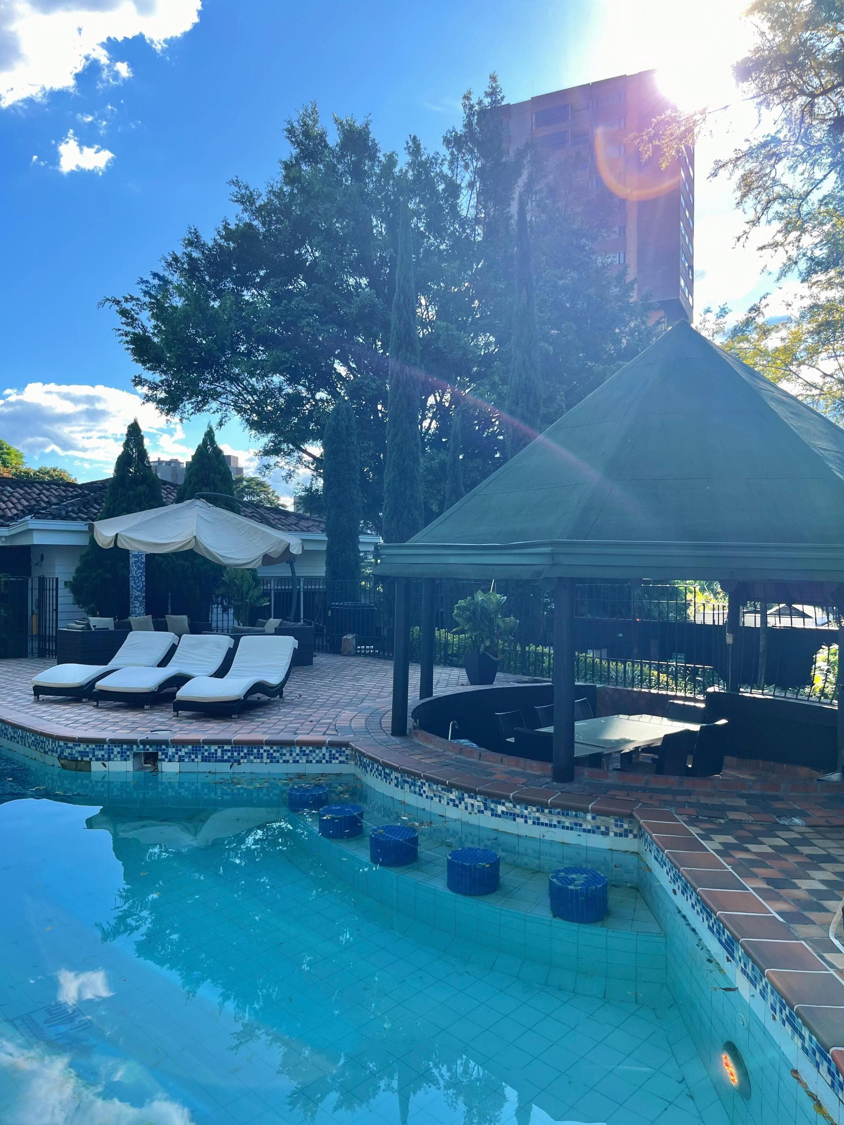 Outdoor pool, a heated pool