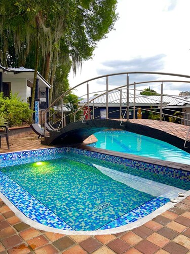 Private Poblado Tropical Estate 10BR Pool 18Person Jacuzzi Walk to GoldenMile AC