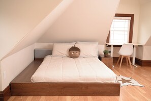 2 Schlafzimmer, Schreibtisch, Bügeleisen/Bügelbrett, kostenloses WLAN