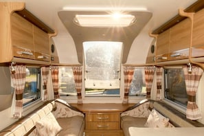 Family Room | Interior