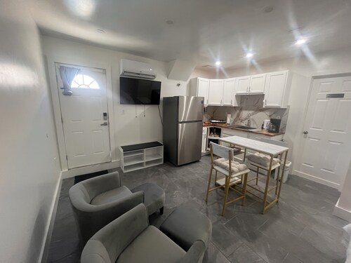 Prime location Studio,King Bed,Filtered shower,Near Airport Las Vegas Blvd