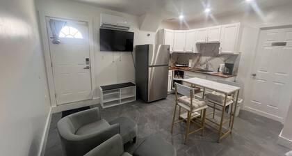 Prime location Studio,King Bed,Filtered shower,Near Airport Las Vegas Blvd