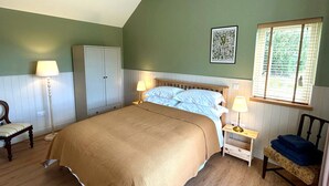 Luxury-Ferienhütte, eigenes Bad, Blick auf den Innenhof (Cabin No. 4)