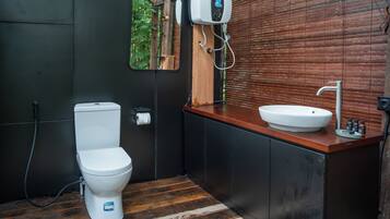 Villa, 1 Bedroom | Bathroom