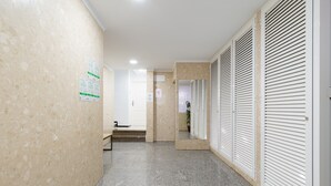 Apartment | Reception - Beachfront Apartment in Las Palmas by Las Canteras (Las Palmas de Gran Canaria)