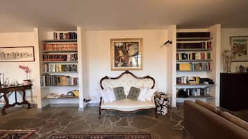 Superior villa, uitzicht op tuin | Interieur