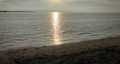 1BR Apartment Beach Getaway Perfect for Couples