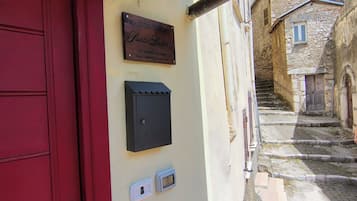 Dettaglio esterni