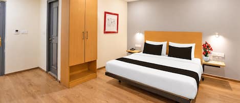 Habitación clásica | Escritorio, wifi gratis y ropa de cama