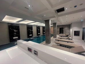 Indoor pool - Vela Blu Suites (Trabzon)
