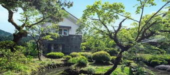 Ichijodani SAKU | Entire warehouse built in 1899 available for exclusive rental, with an open-air bath; limited to one group per day