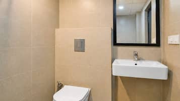 Shower, free toiletries, towels, soap