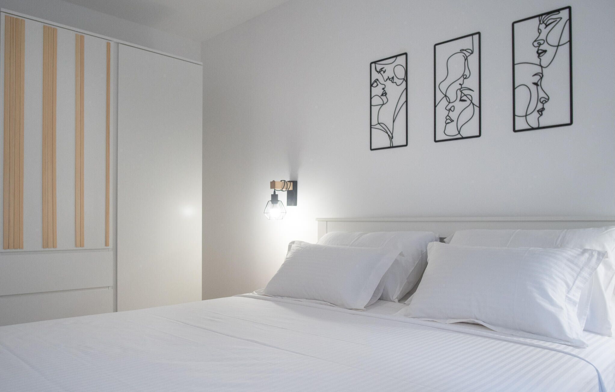4 bedrooms, WiFi (free)