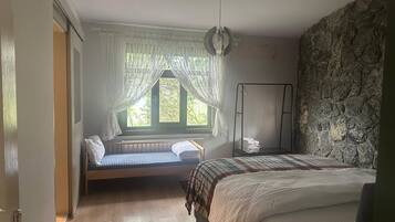 5 bedrooms