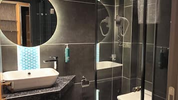 Deluxe Double Room, Balcony, Mountain View | Bathroom | Shower, hair dryer, slippers, towels