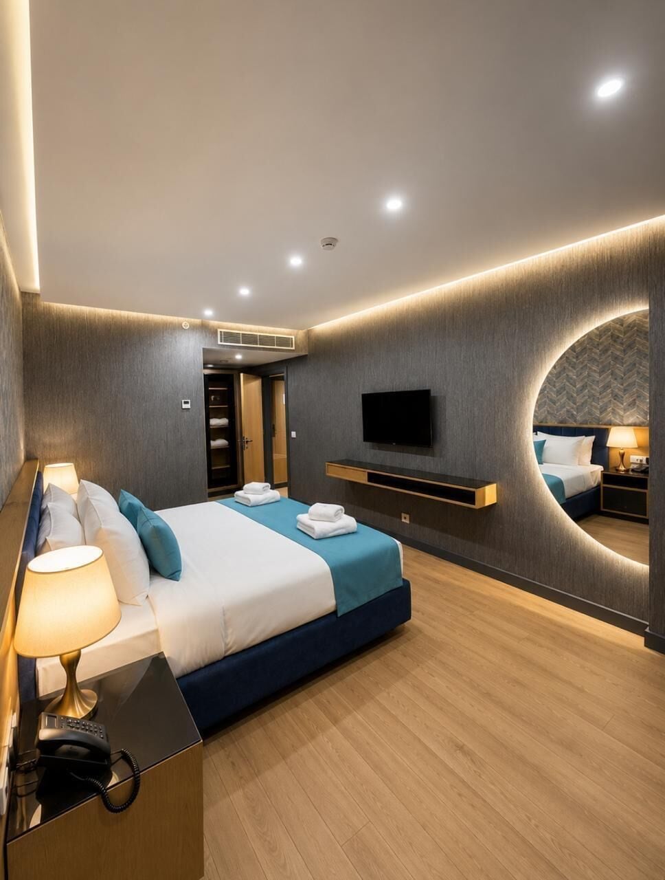 Family Suite, Balcony, Mountain View | Hypo-allergenic bedding, Select Comfort beds, in-room safe, desk