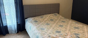 Charming 4-bedroom house in Warren perfect for your getaway