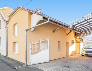Exterior - Vrbo Property (Cernay)