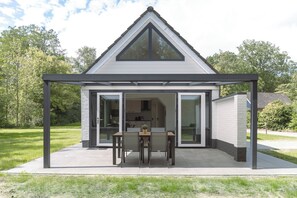 Buiten dineren