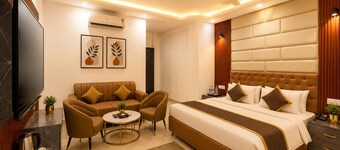 Hotel Kasa Stays Premier