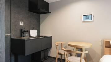 Standard Twin Room, Balcony, Park View