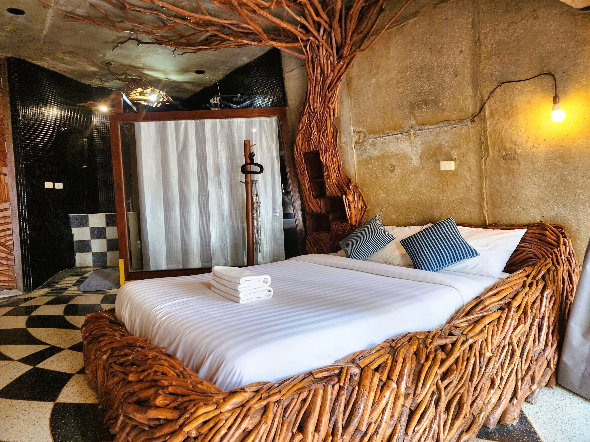 Basic Room, City View | Free WiFi, bed sheets