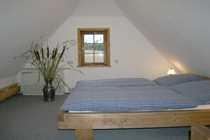 7 Schlafzimmer, Bügeleisen/Bügelbrett, kostenloses WLAN, Bettwäsche