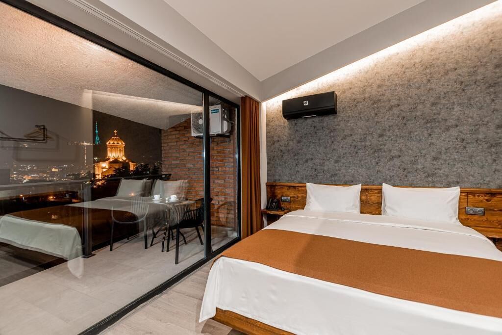 Deluxe Double Room, Balcony, City View