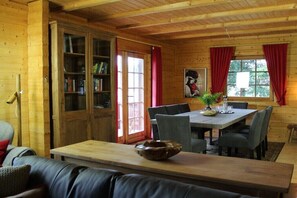 Dining - Holiday home in Feldberg with swimming pool (Feldberg)