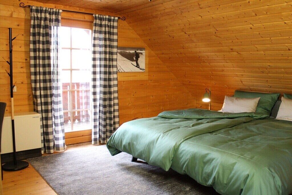 4 Schlafzimmer, Bügeleisen/Bügelbrett, kostenloses WLAN