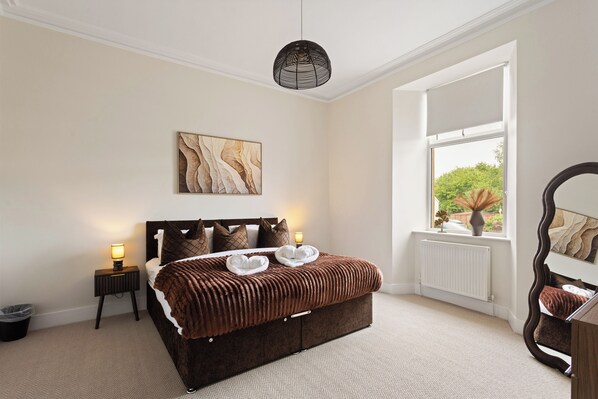 3 Schlafzimmer, Bügeleisen/Bügelbrett, kostenloses WLAN, Bettwäsche