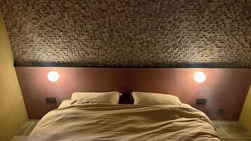 Escrivaninha, Wi-Fi de cortesia, roupa de cama