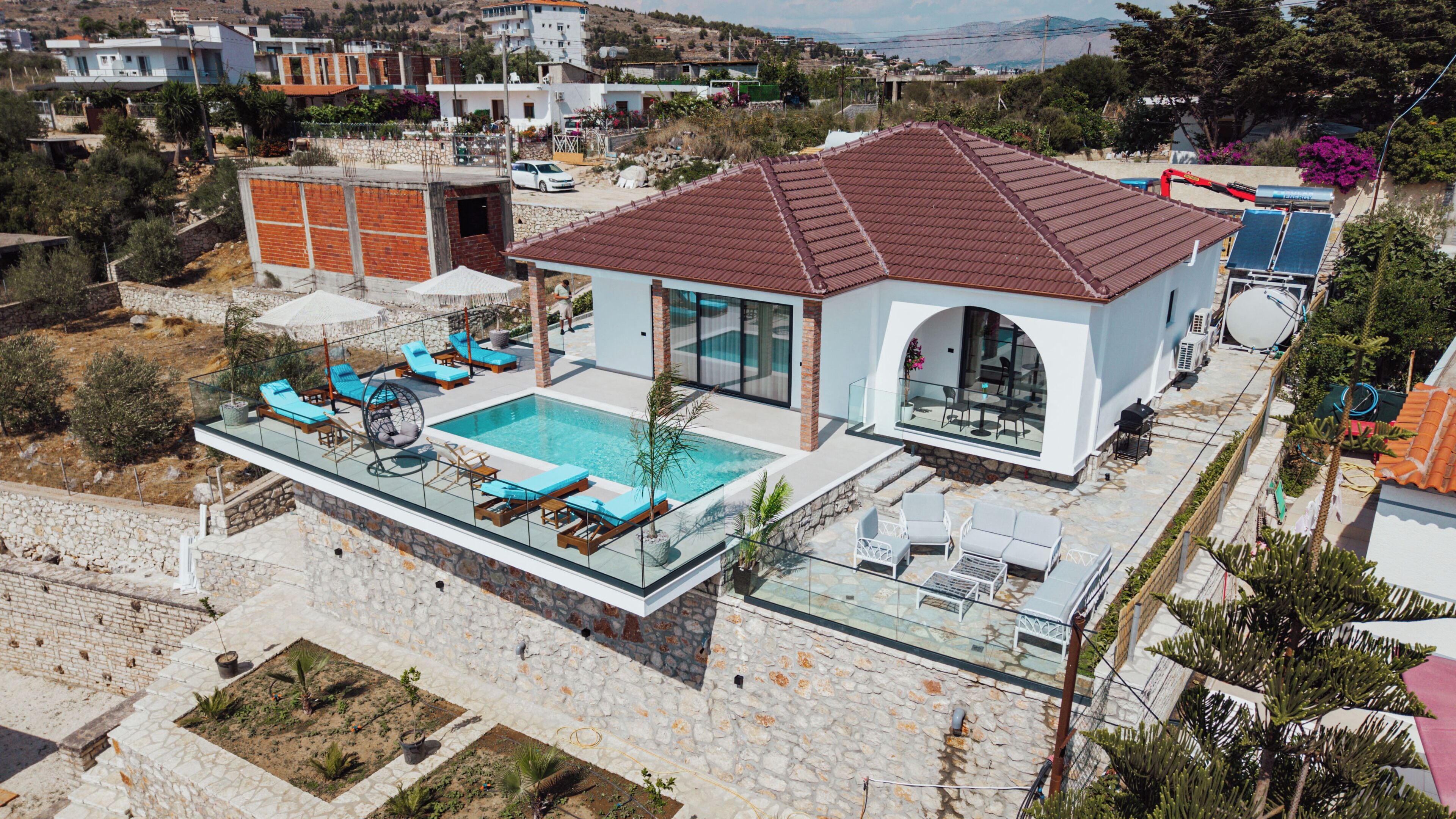 Piscina externa sazonal