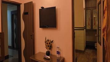 Suite | Living area | 32-inch LCD TV with cable channels
