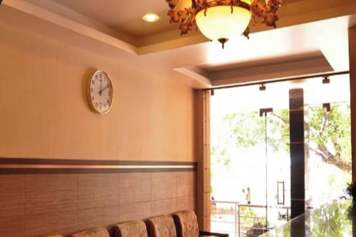 Deluxe Single Room | Lobby