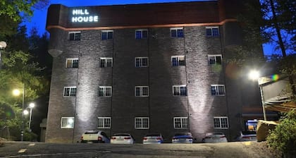 Hillhouse Hotel