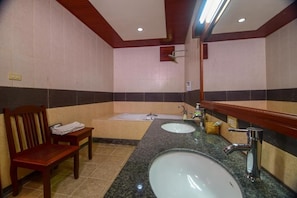 Slippers - Senesothxuene Hotel (Muang Khong)