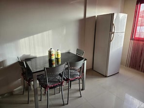 Dining - 3-bedroom apartment in ASA - Comfort and Location (Praia)