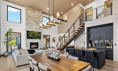 Skyline Retreat | Luxe Townhome w/ Hot Tub & Sauna