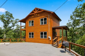 Exterior - Smoky Ridge Retreat | 2 Cabins, Views & Games (Sevierville)