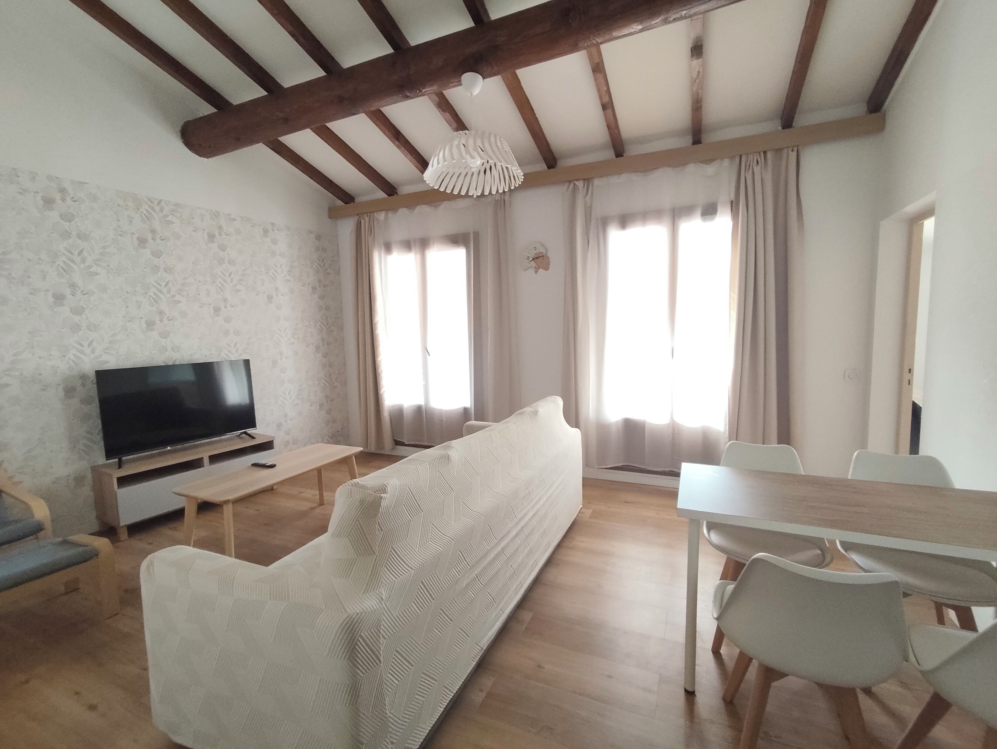 Bonlogem - T3 Climatisé 66m² Au Cœur De La Provence - Pertuis
