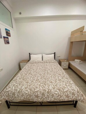 Room - Corinth Beach Apartment (Korinthos)
