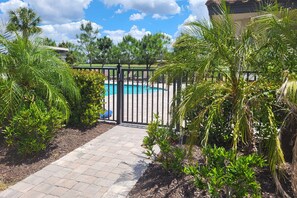 Property grounds - New To Market- All New Furnishings- Lakewood National Golf Condo with Resort Amenities (Bradenton)