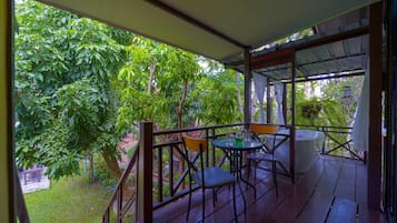 Villa Supérieure, vue jardin | Restauration extérieure