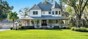 Luxury and location in the Heartland