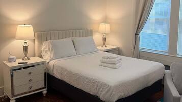 House | 3 bedrooms, high-speed internet