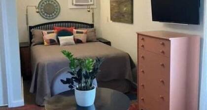 Cozy Lafayette Apartment Free Parking Kitchen Family Friendly