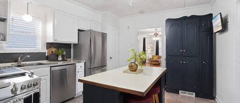 House | 1 bedroom